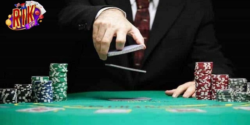 Các luật cơ bản trong game bài Poker